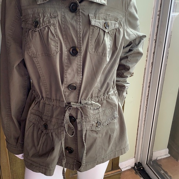 Jacket - Picture 3 of 16